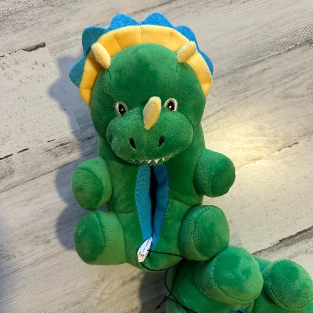 Kids Dinosaur Slippers Size 7-8 NEW